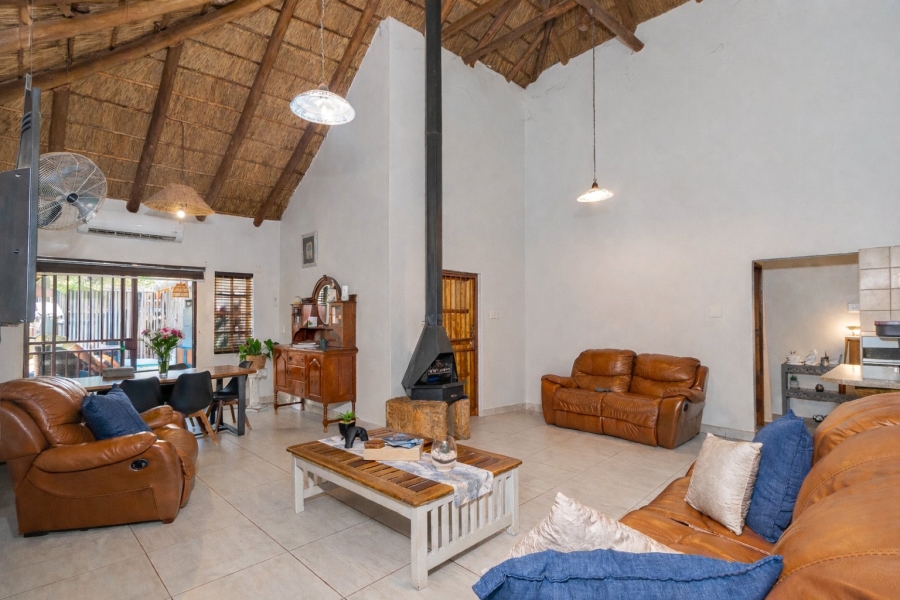 3 Bedroom Property for Sale in Melodie North West